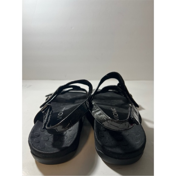 Vionic Black Strappy Sandals - Picture 3 of 7